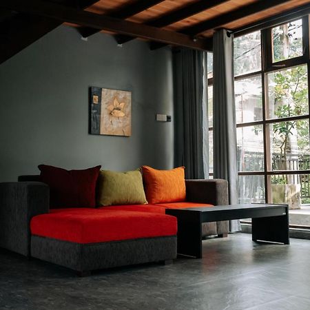 Amanzi Residence Κάντι Εξωτερικό φωτογραφία