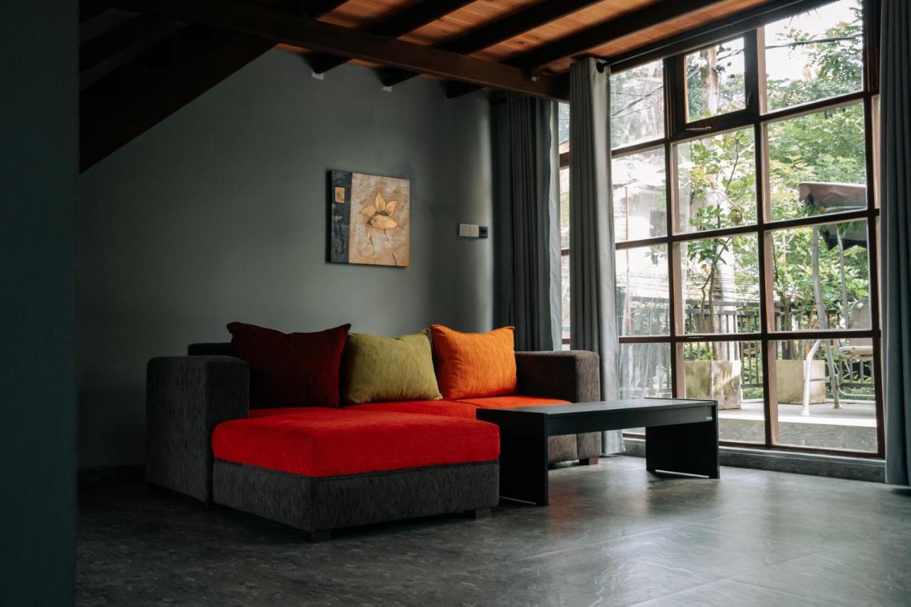 Amanzi Residence Κάντι Εξωτερικό φωτογραφία