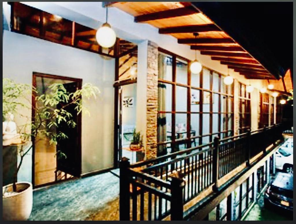 Amanzi Residence Κάντι Εξωτερικό φωτογραφία